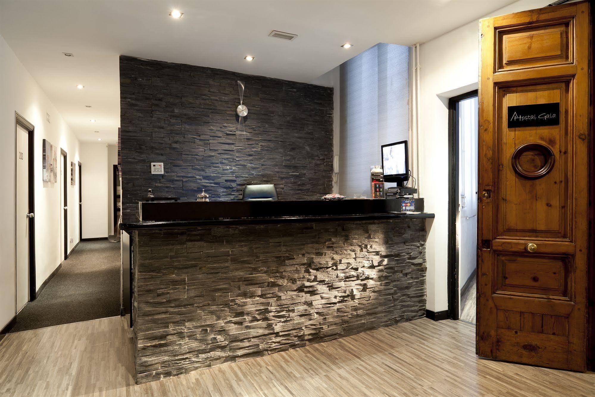 Hostal Gala Madrid Ngoại thất bức ảnh