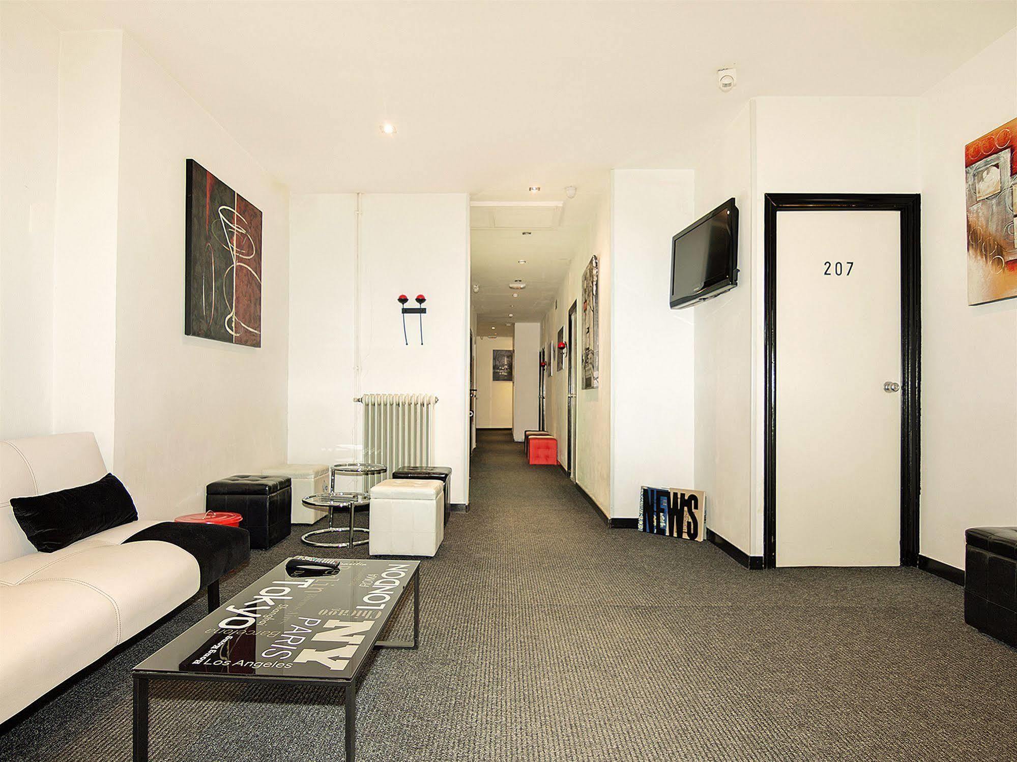 Hostal Gala Madrid Ngoại thất bức ảnh