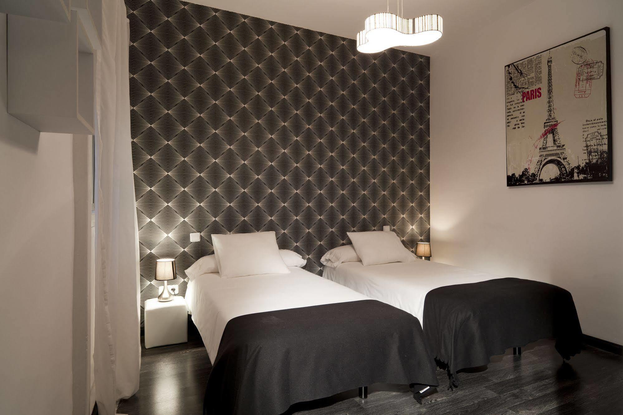 Hostal Gala Madrid Ngoại thất bức ảnh