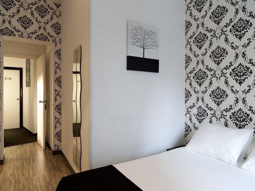Hostal Gala Madrid Ngoại thất bức ảnh